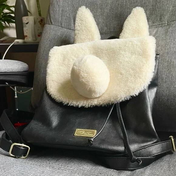 Betsey Johnson Bunny Backpack Purse - Picture 2 of 4